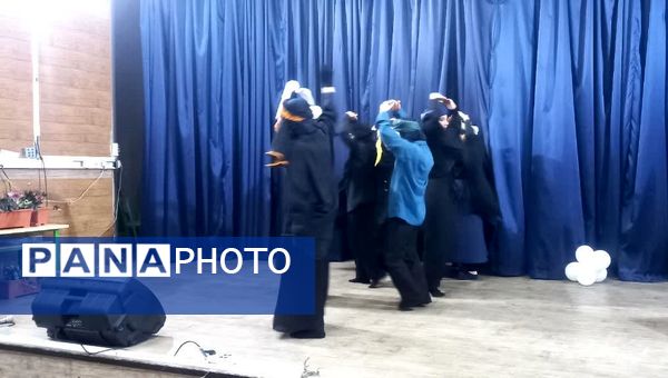 قطار داوری آثار چهل و سومین جشنواره فرهنگی هنری آموزش و پرورش ناحیه ۳ به ایستگاه پایانی رسید