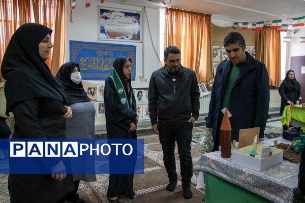 جشنواره دانش‌آموزی دور‌ریختنی‌ها توسط پیشتازان سازمان دانش‌آموزی محلات