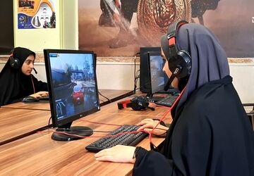 اردوی هیات دانش آموزی ریحانه النبی شهر کهک در کانون محراب پردیسان قم