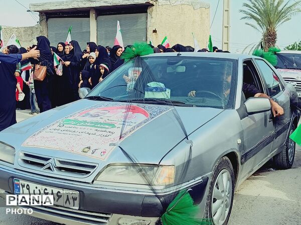 تشییع پیکر شهید محمدصادق توانی بلیانی در کازرون