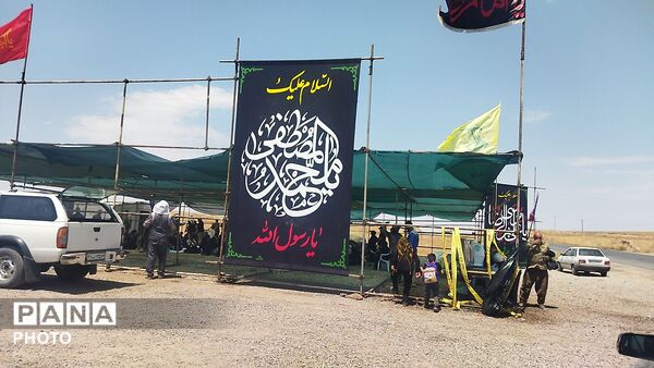 تصاویری از خدمت در جاده قدیم نیشابور - مشهد در نزدیکی شهادت امام رضا ( ع)