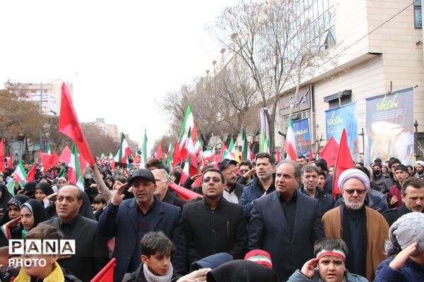 اجتماع بزرگ نوجوانان تبریزی شجره طیبه