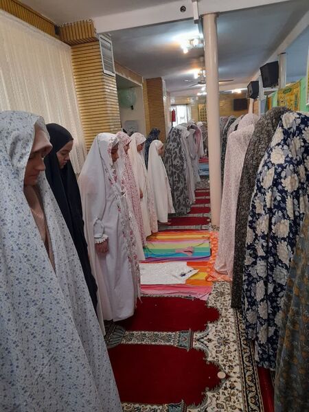 اعتکاف دانش‌آموزان منطقه ۱۶؛ دارالشهدای شهر تهران 