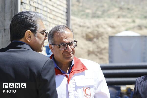 دیدار رئیس و کارکنان جمعیت هلال‌احمر شهرستان فیروزکوه با فرماندار