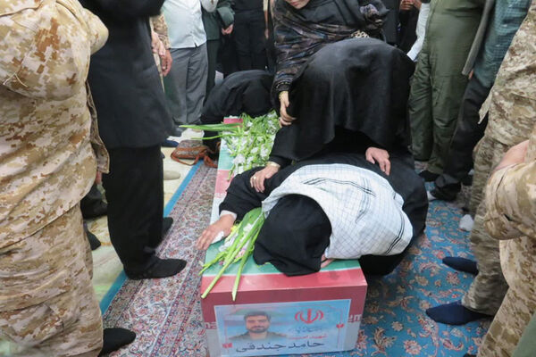 پرواز تا بی نهایت، فرزند پیشوا مدافع امنیت مرزهای ایران