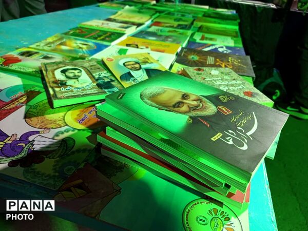  برپایی غرفه‌های نوجوانان در شب‌های راهپیمایی 