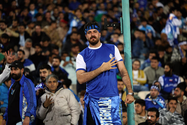 دیدار تیم‌های استقلال و پرسپولیس
