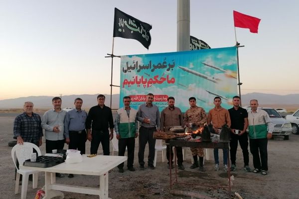 جلوه‌های از عاشقی زائرین و خادمیاران در موکب حضرت فاطمه زهرا (س) 