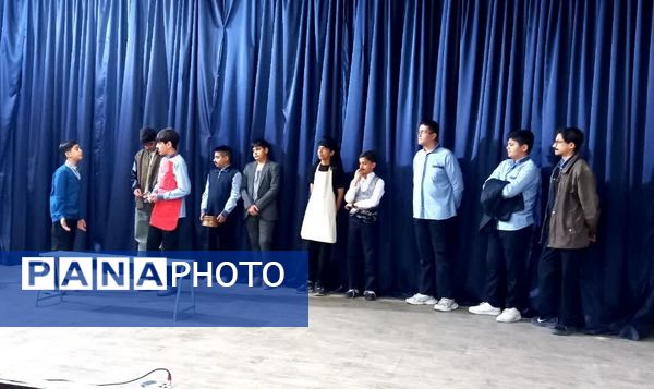 قطار داوری آثار چهل و سومین جشنواره فرهنگی هنری آموزش و پرورش ناحیه ۳ به ایستگاه پایانی رسید