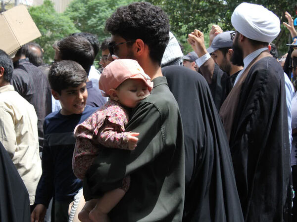 راهپیمای جمعه خشم و نصر در قم