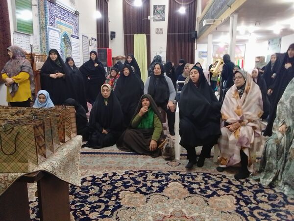 قرار سه‌روزه نوجوانان و جوانان مشهدی با خدا در مسجد حسین‌ابن‌علی