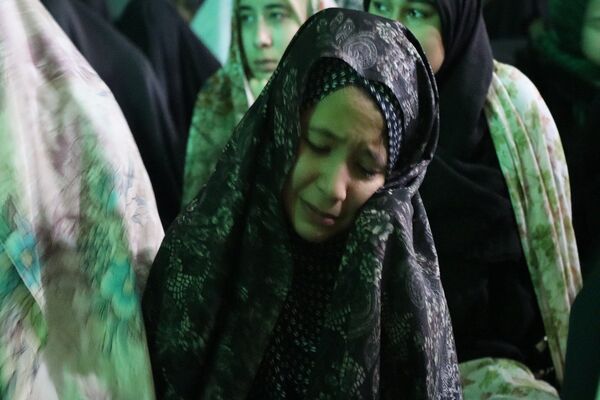 گزارشی از فرودگاه دل‌ها؛ زائران سکوت در باند پرواز به سوی خدا