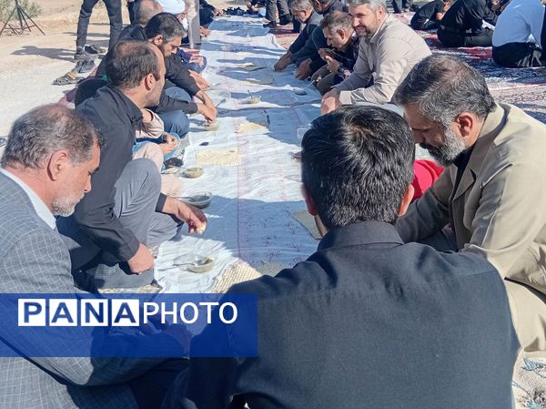 برگزاری مراسم پرفیض دعای ندبه در تپه نورالشهدا شهر نقنه