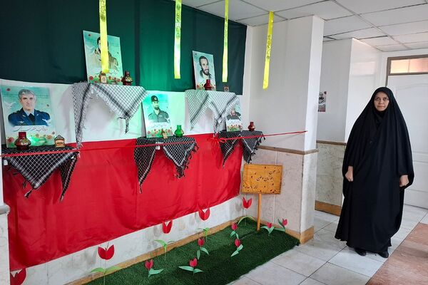 گرامیداشت حماسه 9 دی در دبستان شاهد شهید قدوسی ناحیه 2 شهرری 