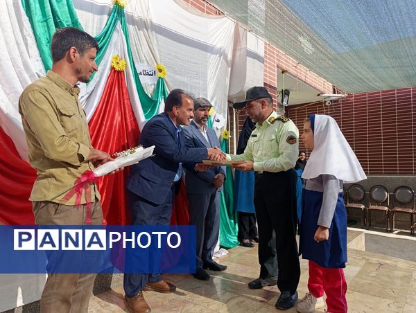 تقدیر از مدافعان نظم و امنیت  