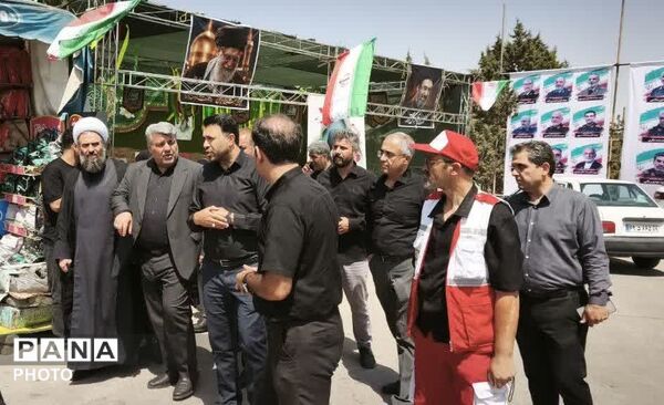 شروع خدمت رسانی به زائران امام شهید در موکب عاشقان امام شهید شهرستان ساوجبلاغ