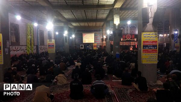 مراسم شب ۱۹ ماه رمضان در مسجد جامع نیشابور 