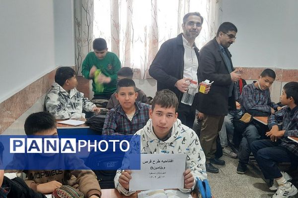 آغاز طرح مکمل یاری با آهن و ویتامین دی در مدارس کهریزک