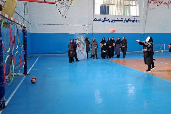 نشاط، رقابت و همدلی در جشنواره ورزشی مدیران مدارس ابتدایی قرچک
