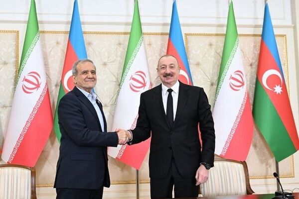 علی‌اف خطاب به پزشکیان؛ باکو در کنار ملت ایران ایستاده است