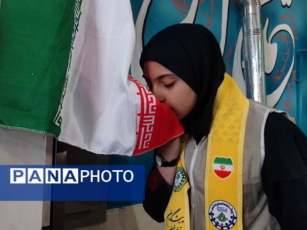 یادآورحماسه سیزدهم آبان دردبیرستان شاهدشهید قاسم سلیمانی