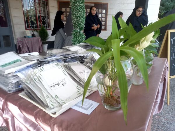 اولین روز مهر در دبیرستان آرمینه مصلی نژاد ناحیه ۶ مشهد 