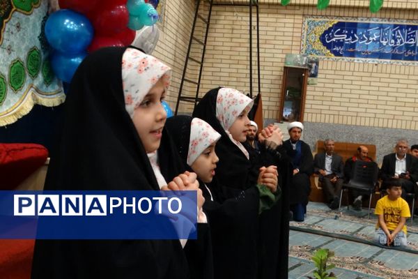 مسجدالقرآن غرق در شادی میلاد کریم اهل بیت(ع)