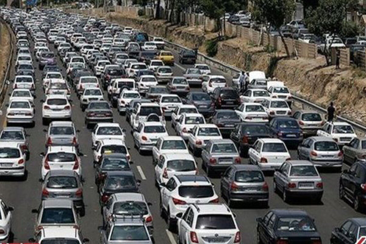 جاده چالوس همچنان یک‌طرفه است/ ترافیک سنگین در جاده‌های شمالی
