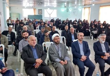 نشست معاونان و مربیان پرورشی در آمل 