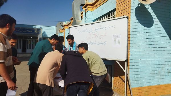 انتخابات شورای دانش آموزی در دبیرستان شاهد ابوذر غفاری نیشابور 