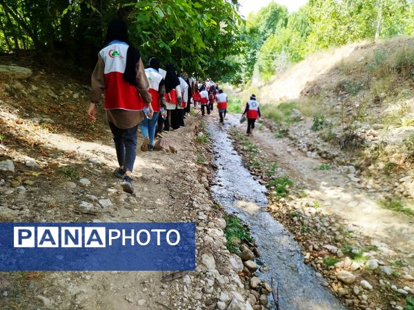 برگزاری اردوی طرح شوق رویش هلال احمر به میزبانی شیروان