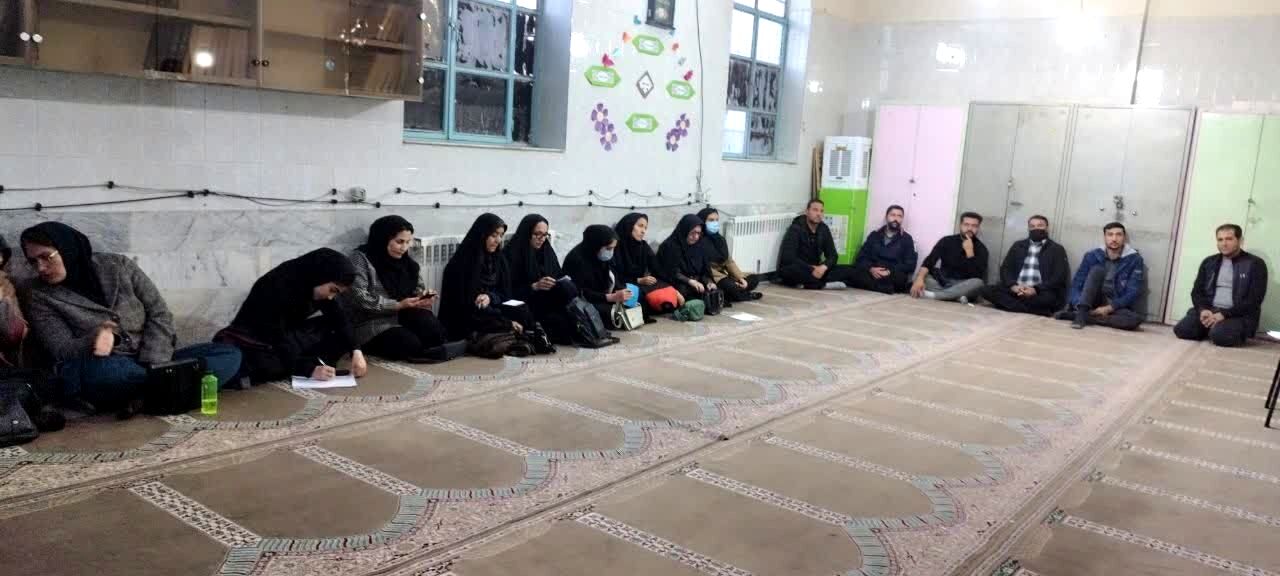کارگاه آموزشی مدرسه حیات «حلقه‌های یادگیری تربیت‌بدنی» در مدرسه شهید احمد خاقانی شهرستان شیروان