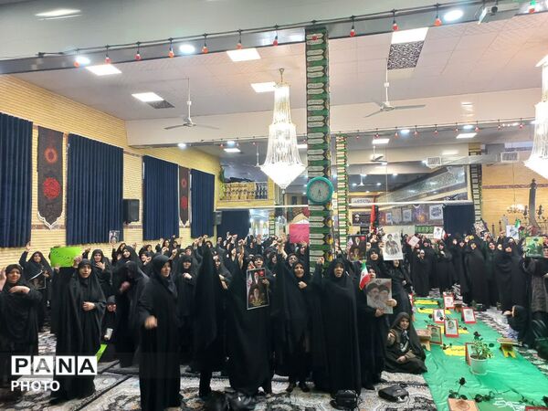 مراسم چهلمین روز شهادت رهبر انقلاب در لالجین برگزار شد