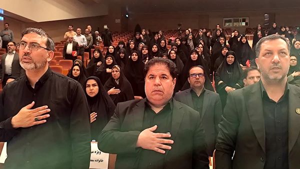 گرامیداشت مقام شهید گمنام 