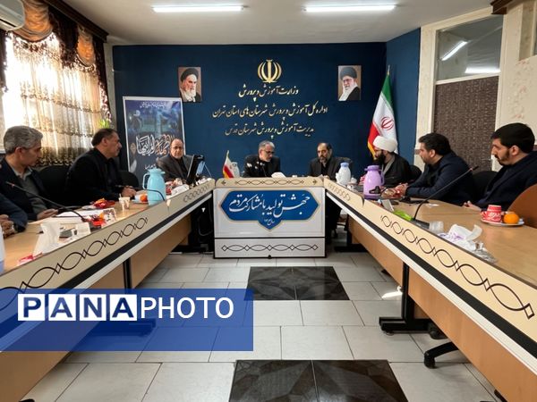 معرفی رئیس شورای دانش‌آموزی شهر قدس 