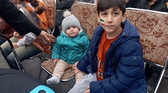 قیامدشت غرق در نور