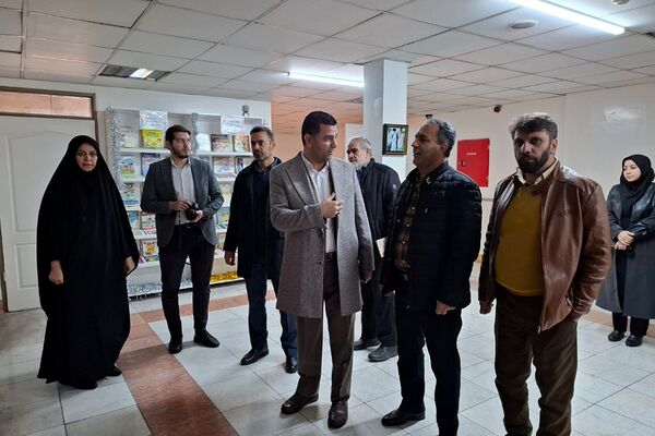گرامیداشت حماسه 9 دی در دبستان شاهد شهید قدوسی ناحیه 2 شهرری 
