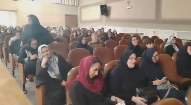 همایش تربیتی «عصر جدید نسل جدید» باهدف شناختی برای ارتباطی بهتر در شهرضا برگزار شد