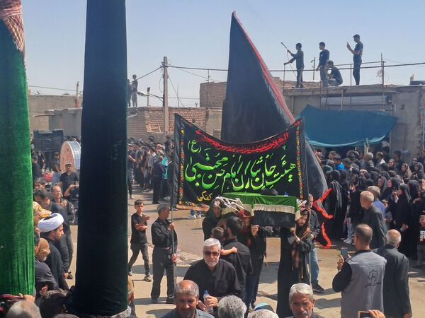مراسم عزاداری و زنجیر زنی شهادت امام حسن مجتبی(ع) و رحلت پیامبر اکرم (ص) در  روستای کفکی خراسان رضوی