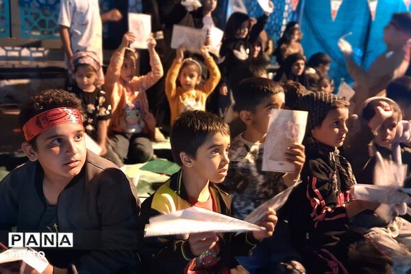 شامگاهی دیگر از حضور گرمه مردمان باشتی در کف خیابان‌ها