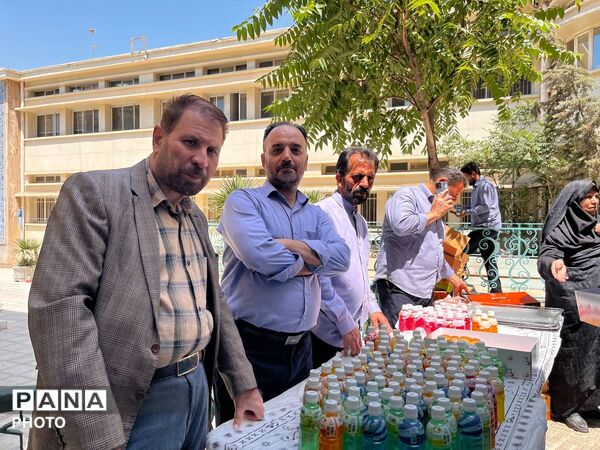 جشن عید غدیر خم در اداره کل آموزش و پرورش شهر تهران 