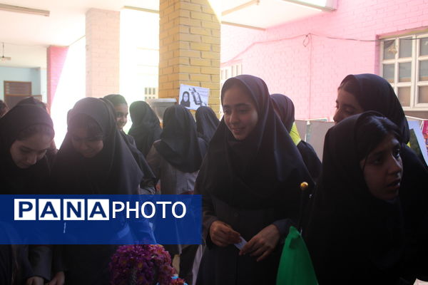 انتخابات شورای دانش‌آموزی دبیرستان رضوان بوشهر