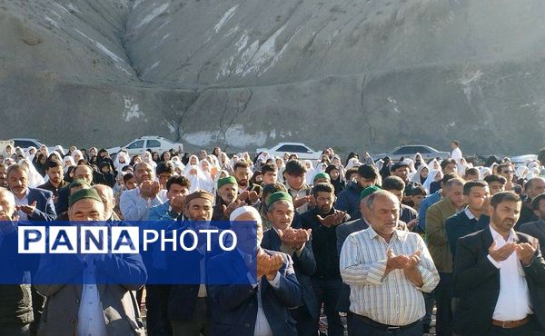  نماز عید سعید فطر در جوار شهدای شهر بار