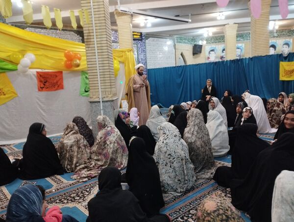 سکوت دل‌ها و طنین دعا بر فراز آسمان‌ بروجن
