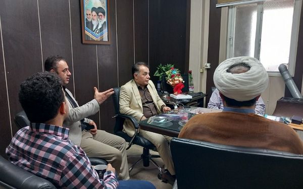 دیدار مسئولان شهرستان قرچک با خبرنگاران پیشکسوت به مناسبت روز خبرنگار