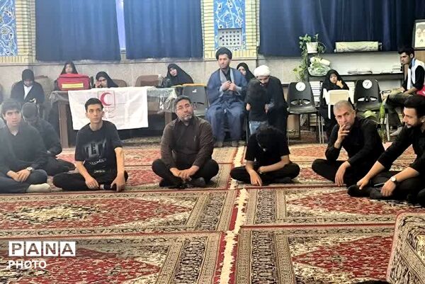 همایش «احلی من العسل» در حسینیه حیدر زرقان