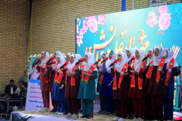 آیین زنگ مهر و بازگشایی مدارس در بندرعباس