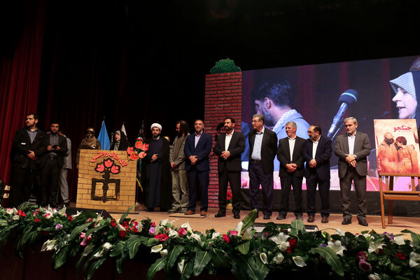 آیین گرامیداشت ۱۸۵۰ شهید دانش‌آموز و ۲۰۵ شهید فرهنگی آذربایجان شرقی