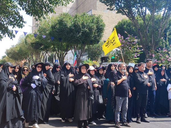 فردیس میزبان پیاده‌روی پرشور جاماندگان اربعین شد