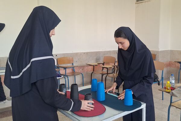 مسابقات بازی‌های فکری رویش دختران مرحله استانی در شیراز